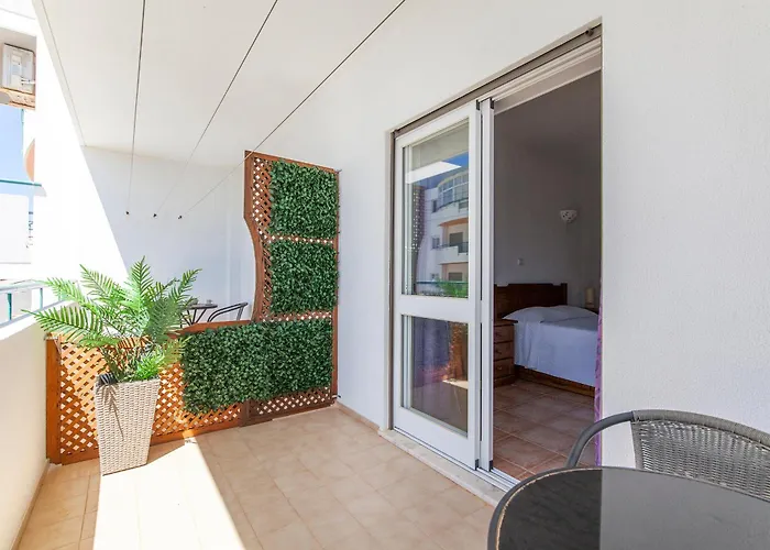 Πανσιόν Seaview Meia-praia *