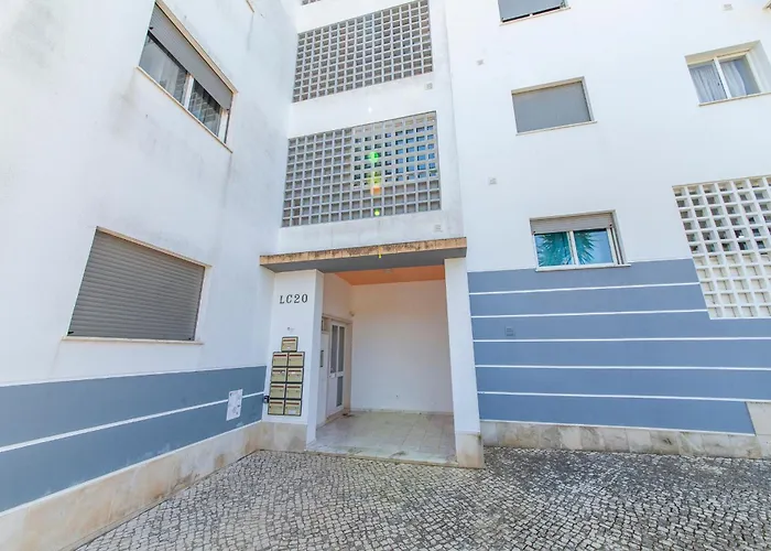 Seaview Meia-praia Guest house Lagos