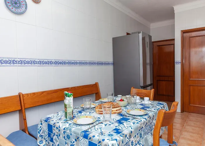 Seaview Meia-praia Guest house Lagos