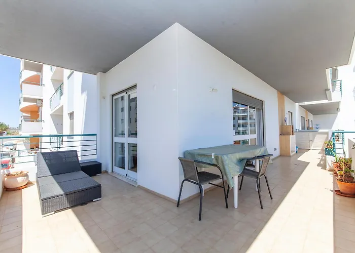 Гостевой дом Seaview Meia-praia Лагуш